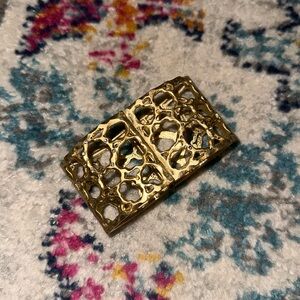 Faux gold honey comb bracelet stretchy